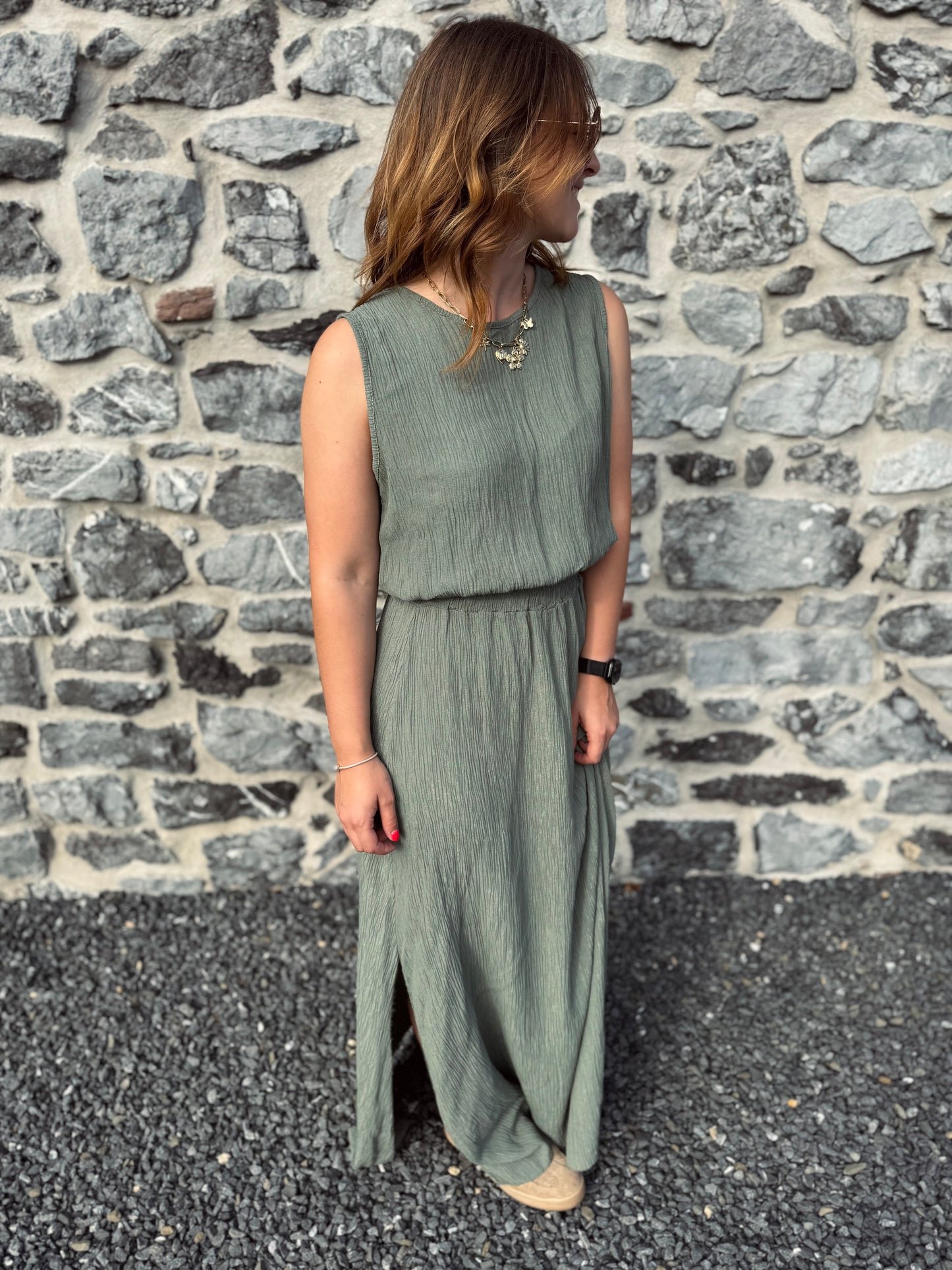 Ensemble Noa kaki