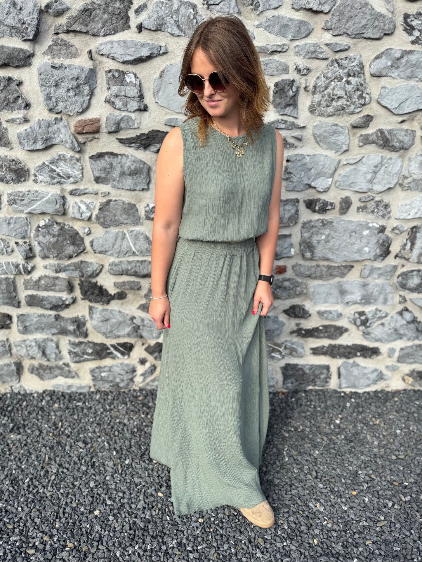 Ensemble Noa kaki