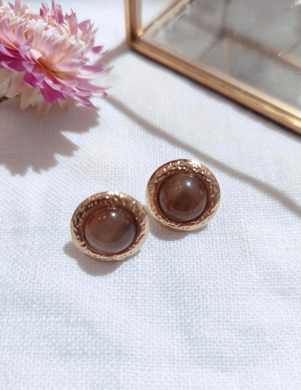 BOUCLES D’OREILLES PUCE - CAMEL