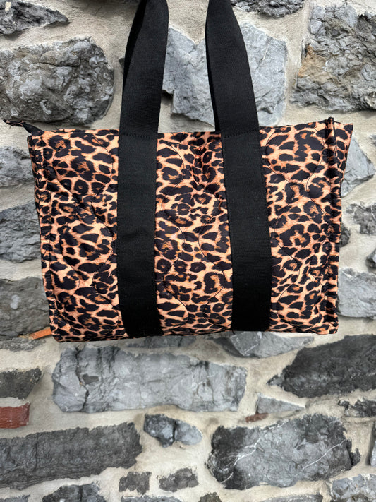 Sac matelassé léopard