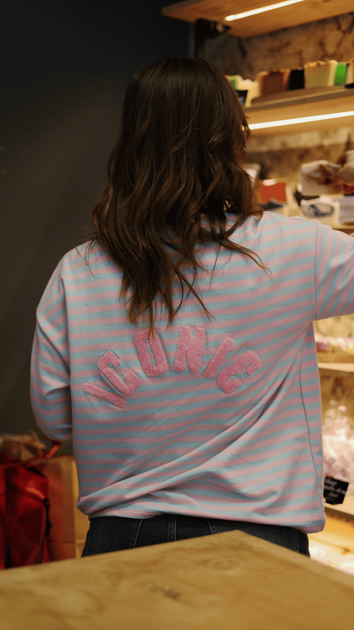 T-SHIRT ICONIC - ROSE ET BLEU